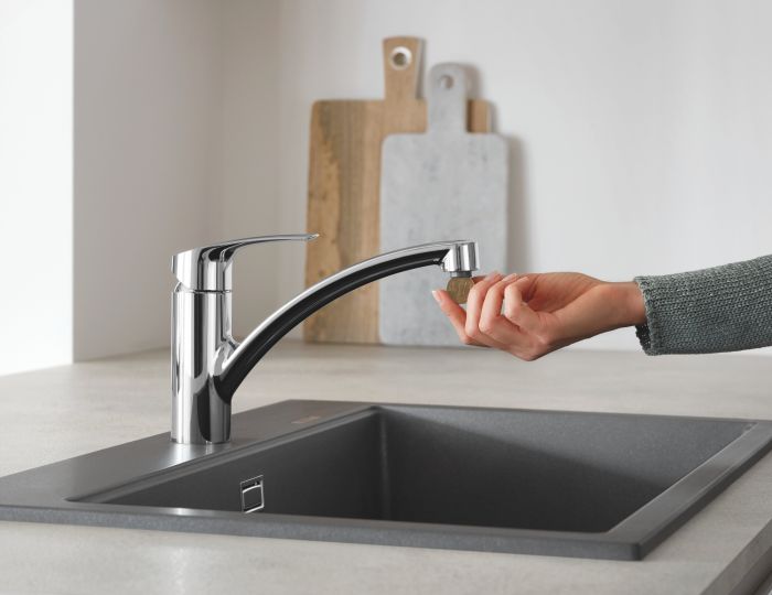 Змішувач для кухні Grohe Eurosmart New (33281003)