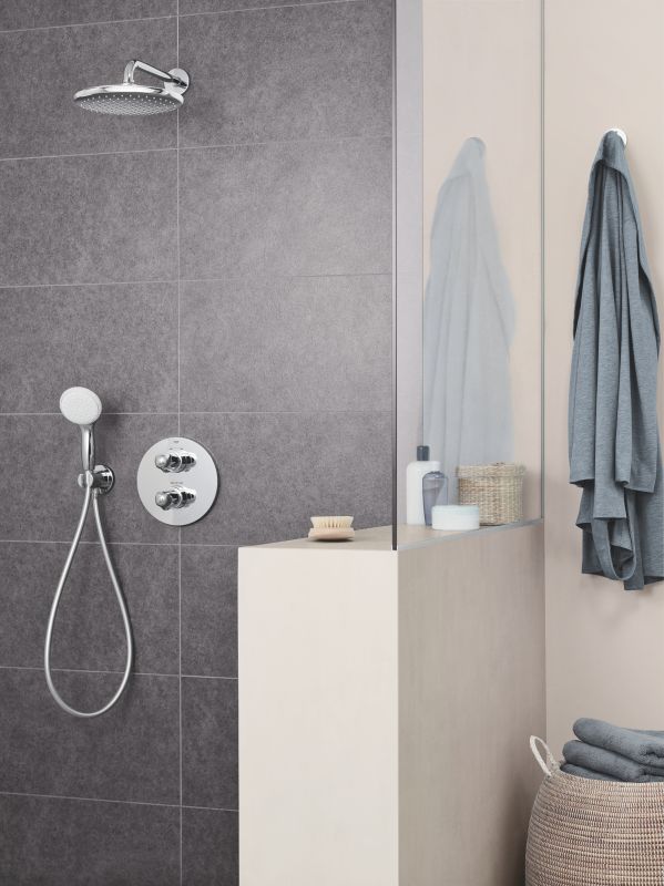 Верхній душ з настінним кронштейном Grohe Tempesta (260000)