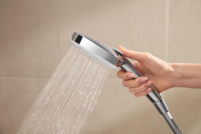 Душова система з термостатом для настінного монтажу Grohe Tempesta System 250 Cube (26689001)