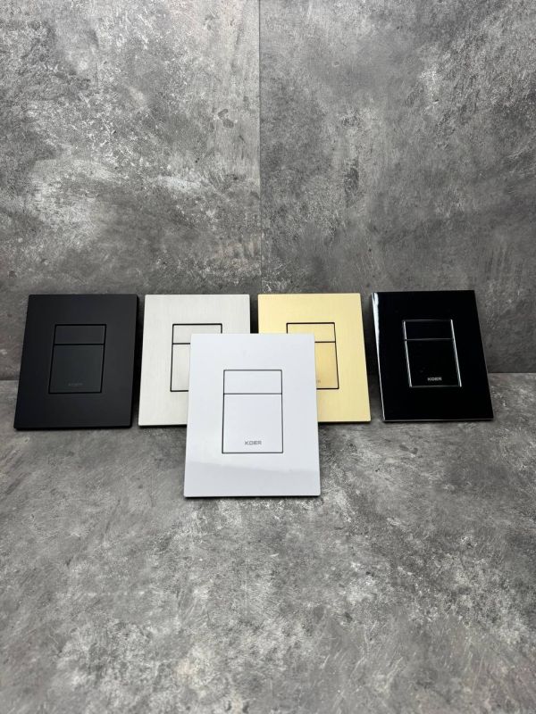 Панель змиву Koer KT-0607-12 157x198x10mm пластикова, кнопка квадратна (колір матове золото) (KR5715)