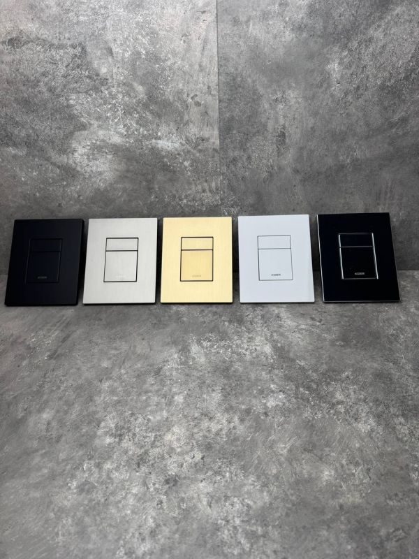 Панель змиву Koer KT-0607-12 157x198x10mm пластикова, кнопка квадратна (колір матове золото) (KR5715)