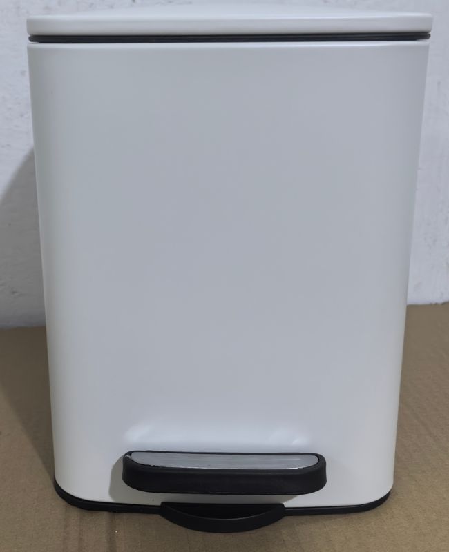 Відро для сміття з плавним закриттям квадратне Zerix Kubix-TC0106 White 6 л (колір білий) (ZX6109)