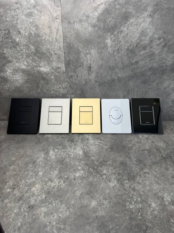 Панель змиву Koer KT-0607-12 157x198x10mm пластикова, кнопка квадратна (колір матове золото) (KR5715)
